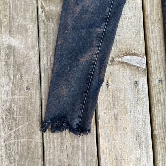 American Eagle Black Distressed Hi-Rise Jegging Curvy Jeans Size 4 - Picture 2 of 10